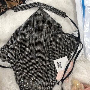 A wonderful new top from tiger mist !